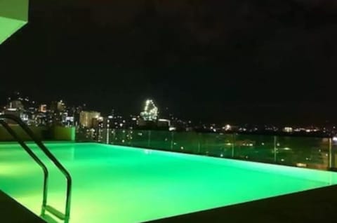 Mabolo Garden Flat A8 free rooftop infinity pool Appartement-Hotel in Lapu-Lapu City