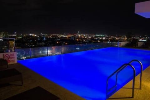 Mabolo Garden Flat A8 free rooftop infinity pool Appart-hôtel in Lapu-Lapu City