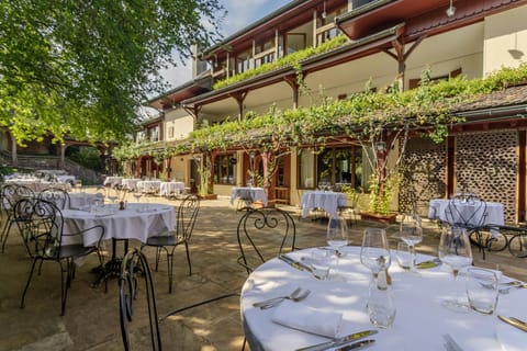 La Verniaz et ses Chalets Hotel in Évian-les-Bains
