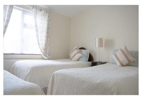 No 1 Leitrim Road House in Leitrim, Co. Leitrim, Ireland