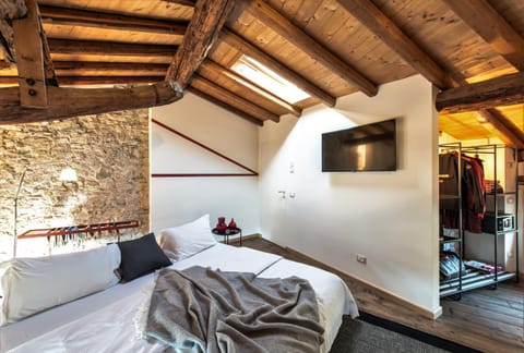 Locanda Al Castelletto Bed and Breakfast in Tignale