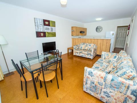 Shoal Bay Avenue Unit 1 7 Apartment in Shoal Bay