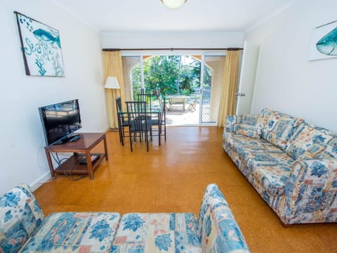 Shoal Bay Avenue Unit 2 7 Apartment in Shoal Bay