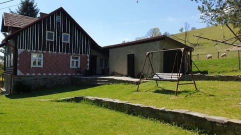 Chalupa na Jelení House in Lower Silesian Voivodeship