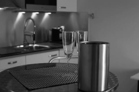 Appartement avec Balcon Immeuble Standing Apartment in Lyon