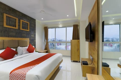 Sky Stays Rose Gold Hotel in Vadodara