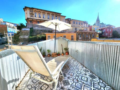 Casa California Guesthouse Posada in Valparaiso