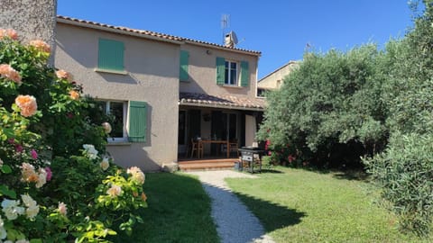 Maison le Pastaga House in Provence-Alpes-Côte d'Azur