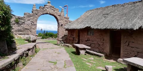 Taquile Hospedaje Mario Bed and Breakfast in Puno, Peru