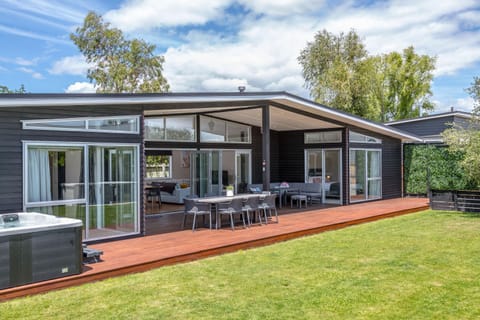 Wind Down on Esther House in Martinborough