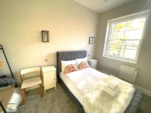 Home Crowd Luxury Apartments - Park View Apartment in Doncaster
