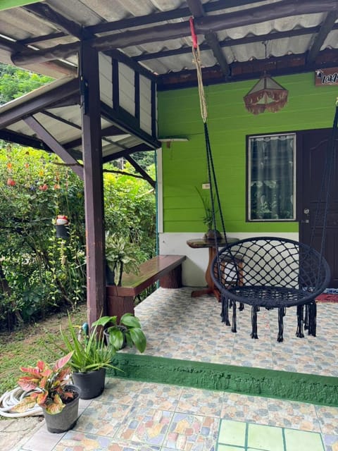 Small Guest House Koh Kood Bed and Breakfast in Trat Changwat