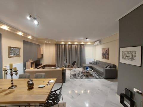 central luxury apartment Eigentumswohnung in Volos