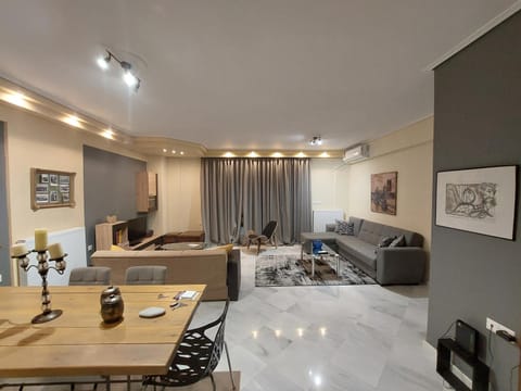 central luxury apartment Eigentumswohnung in Volos