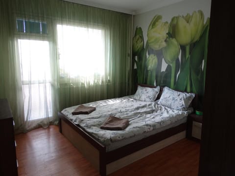 Tulips - guest room close to the Airport, free street parking Vacation rental in Sofia