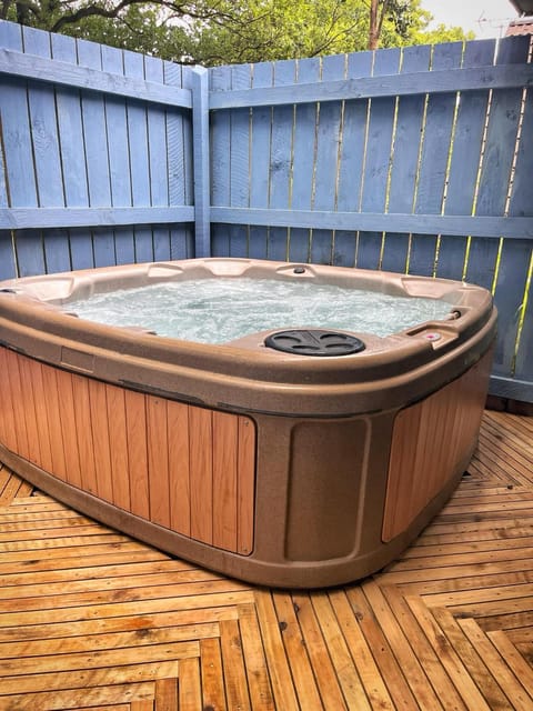 Primrose 19-Woodland Lodges-Carmarthen-Pembroke Chalet in Wales