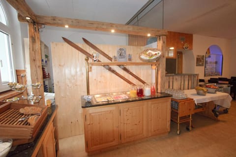 Restaurant/places to eat, Breakfast