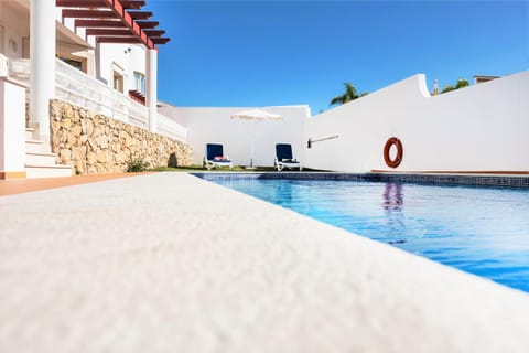Villa Melanésia by Algarve Vacation Villa in Guia