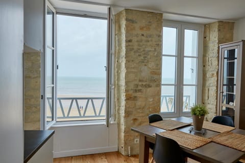Appartement front mer proche omaha & utah beach - 2 Apartment in Normandy