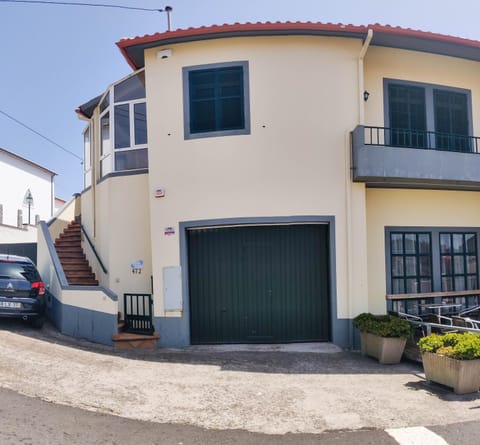 CASA Da CERCA ACHADA De GAULA House in Madeira District