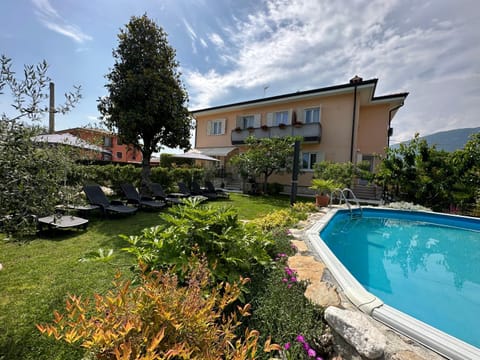 B&B La Magnolia Bed and Breakfast in Lake Garda