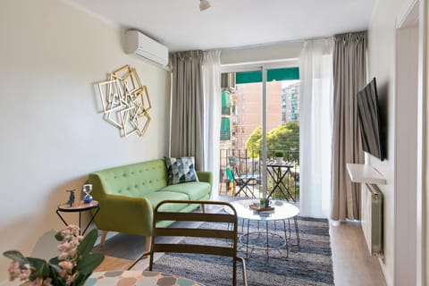 Tendency Apartments Forum 4 Condo in Barcelona