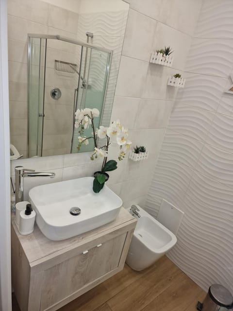 Home K&Y - Aurelio Apartment in Rome