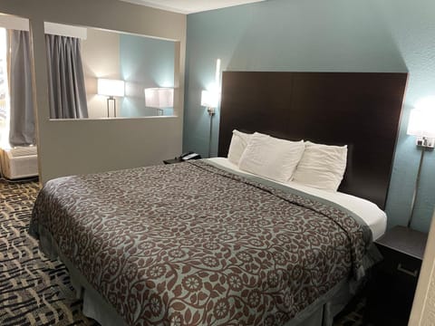 Days Inn & Suites by Wyndham Collierville Germantown Area Hotel in Collierville