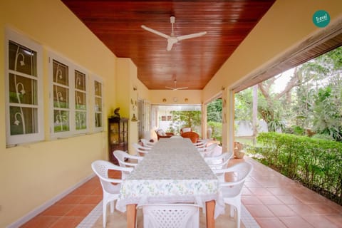 300m from beach - Luxury Mediterranean Holiday House - Pets Welcome Villa in Pattaya City