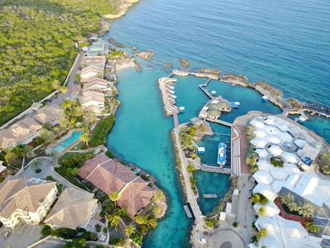 Palms & Pools apartment at Curacao Ocean Resort Condominio in Willemstad