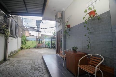 Capital O 2258 Santana Syariah Guest House Hotel in Special Region of Yogyakarta