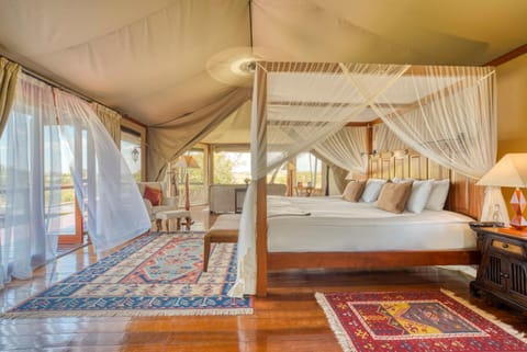 Olare Mara Kempinski Luxury tent in Kenya