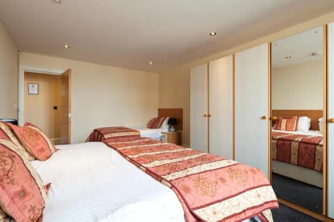 Queens Mansions: Duchess Suite Apartment in Blackpool