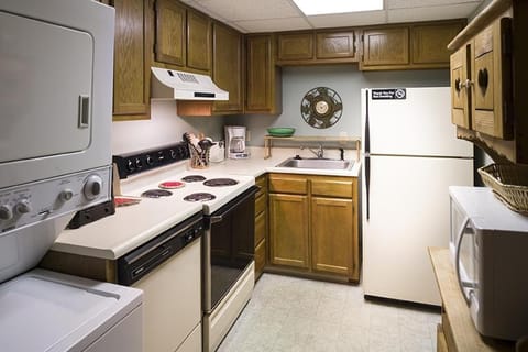 River Place Condos #602 2BD House in Pigeon Forge