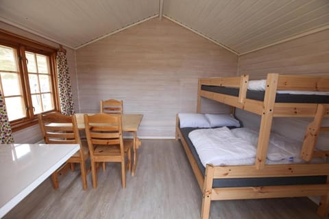 BaseCamp NorthCape - by Hytte Camp Campeggio /
resort per camper in Troms Og Finnmark