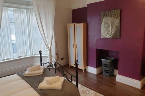 South Shield's Hidden Gem Garnet 3 Bedroom Apartment sleeps 6 Guests Copropriété in South Shields