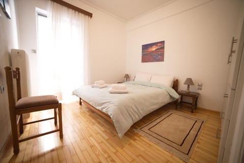Spiri's House-Deluxe Apartment in Kalabaka-Meteora Condo in Kalabaka
