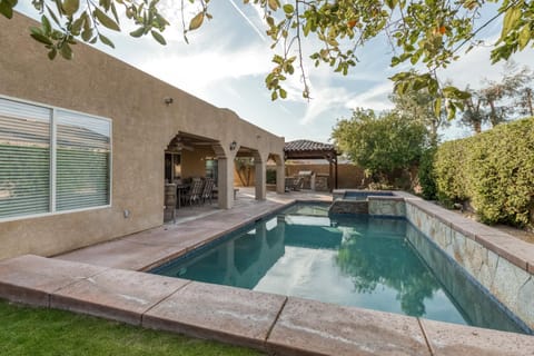 Tranquil Retreat Permit# 50437 House in Indio