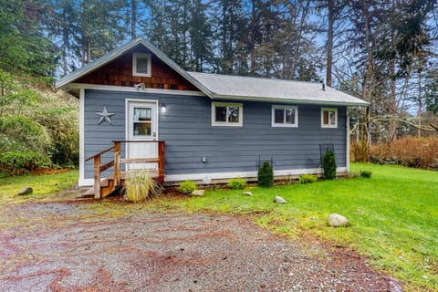 Little House in the Big Woods House in Camano Island
