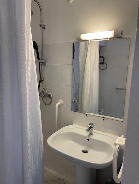 Studio spacieux en bord de mer Bas du Fort Gosier Apartment in Le Gosier