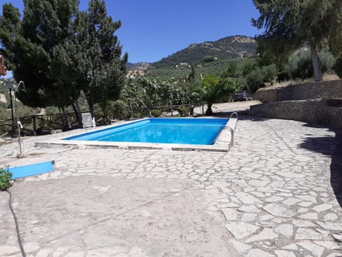 Alojamiento Rural ERMITA SAN JULIAN House in Sierra de Cazorla Comarca