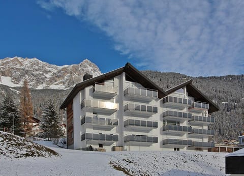 Property building, Winter