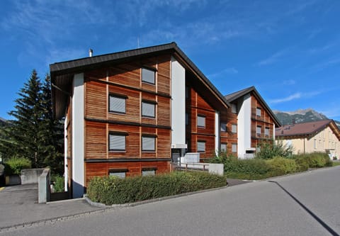 Property building, Day