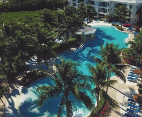 LICENSED MGR - LUXURIOUS OCEANFRONT CONDO W/STUNNING VIEWS - UPSCALE OCEANFRONT RESORT! House in Key Largo