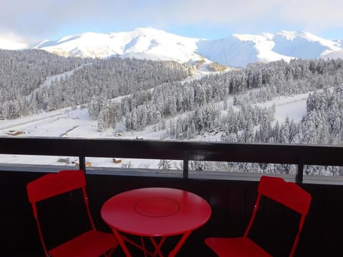 Winter, Balcony/Terrace, Mountain view