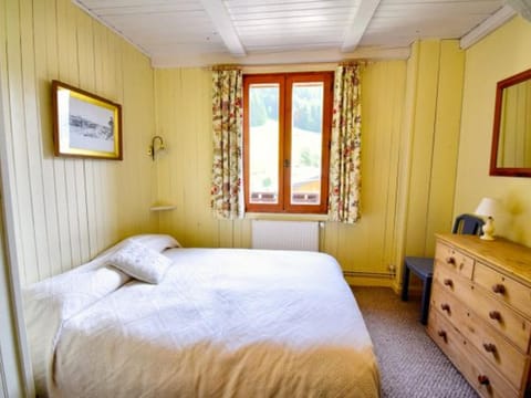 Chalet rénové à Morzine avec 5 chambres, parking et WIFI - FR-1-524-3 Chalet in Montriond