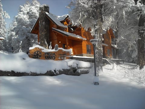 Facade/entrance, Winter