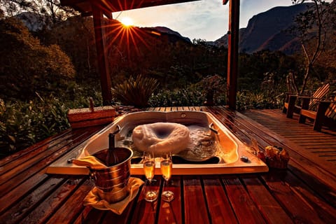 Hot Tub, Mountain view