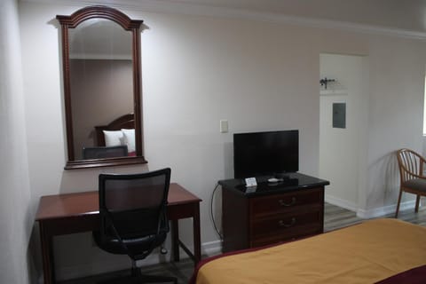Value Inn & Suites Hotel in Redding