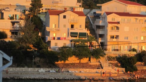 Property building, Neighbourhood, Beach